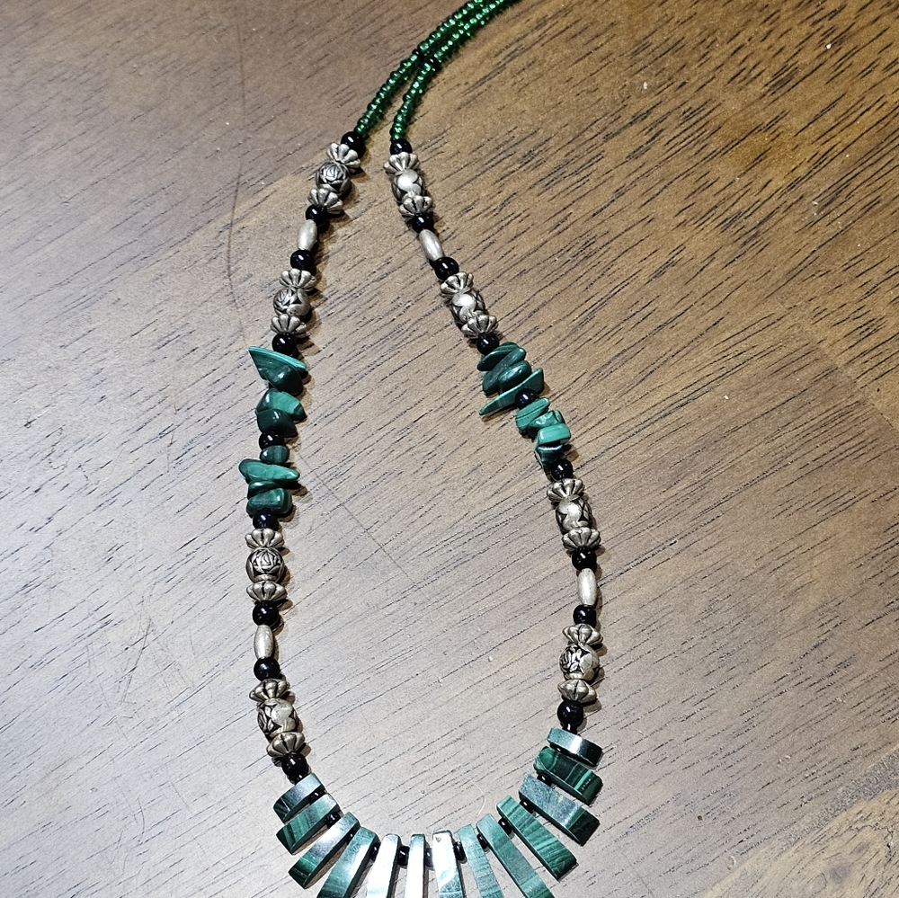 Malachite Necklace with Onyx, Glass, and Silver Beads - Picture 4 of 15